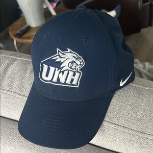University of New Hampshire Nike Dri-Fit Navy Blue Cap with Logo New